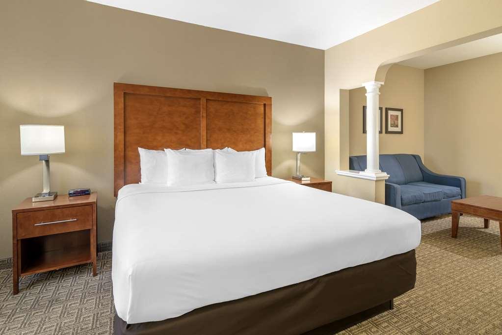 Comfort Inn & Suites Dover-Portsmouth Room photo