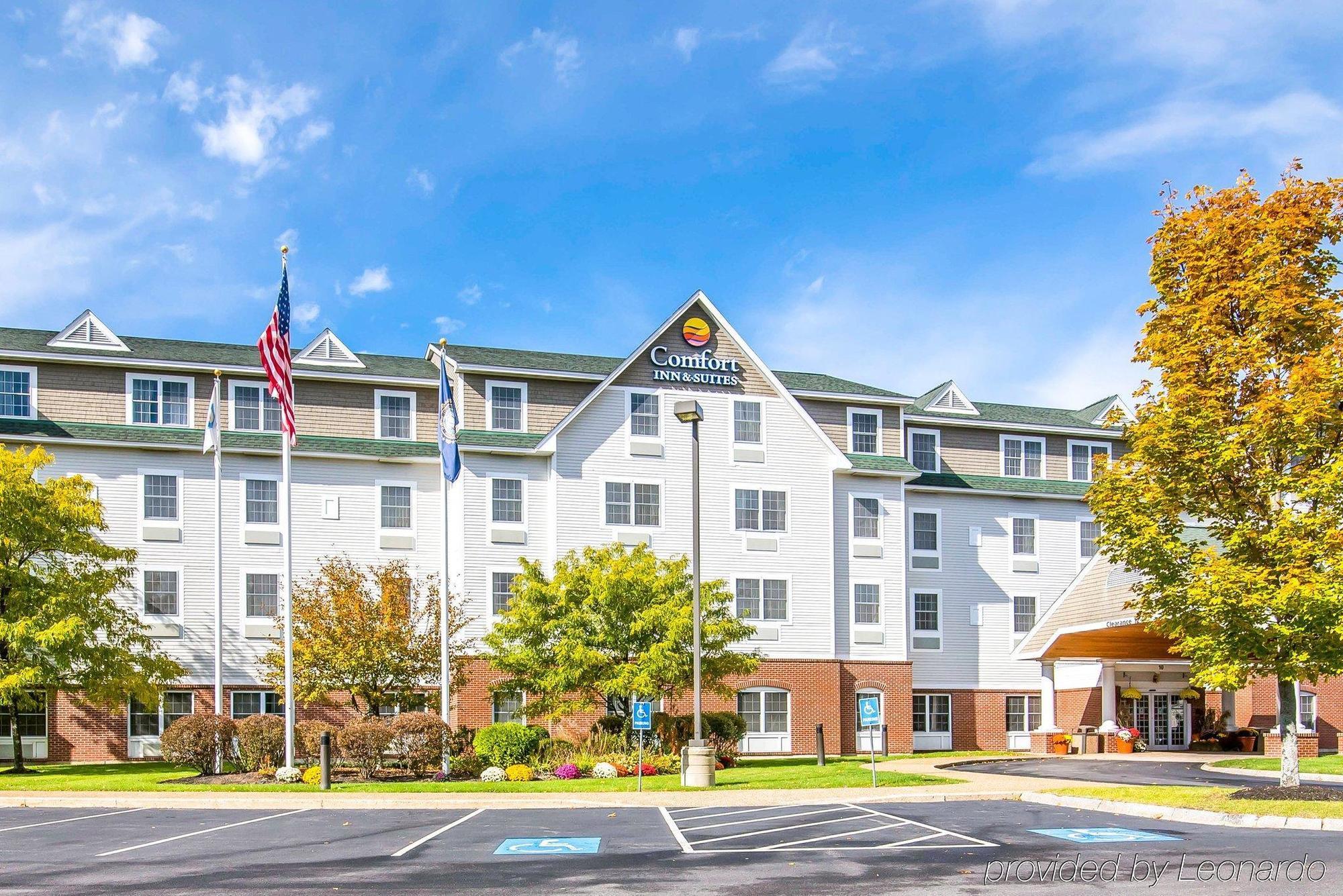 Comfort Inn & Suites Dover-Portsmouth Exterior photo